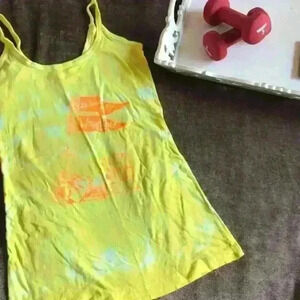 NWOT Yellow Tie-Dye Brooklyn Bar Wrestling Tank Top - Size Medium